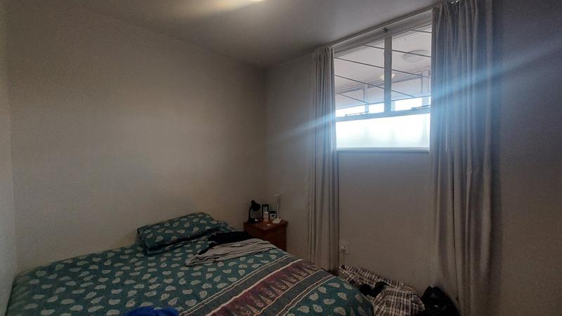 1 Bedroom Property for Sale in Loevenstein Western Cape
